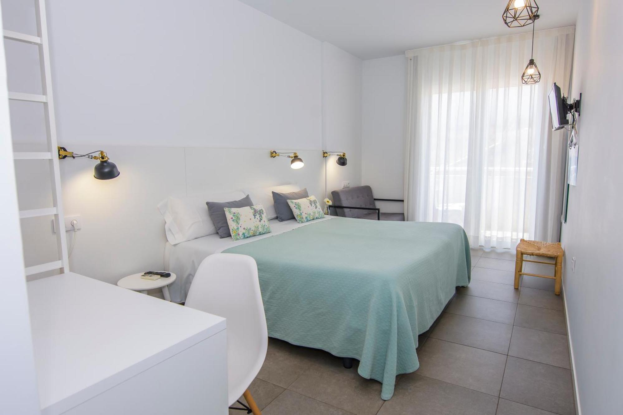 Hostal La Isla 卡沃内拉斯 外观 照片