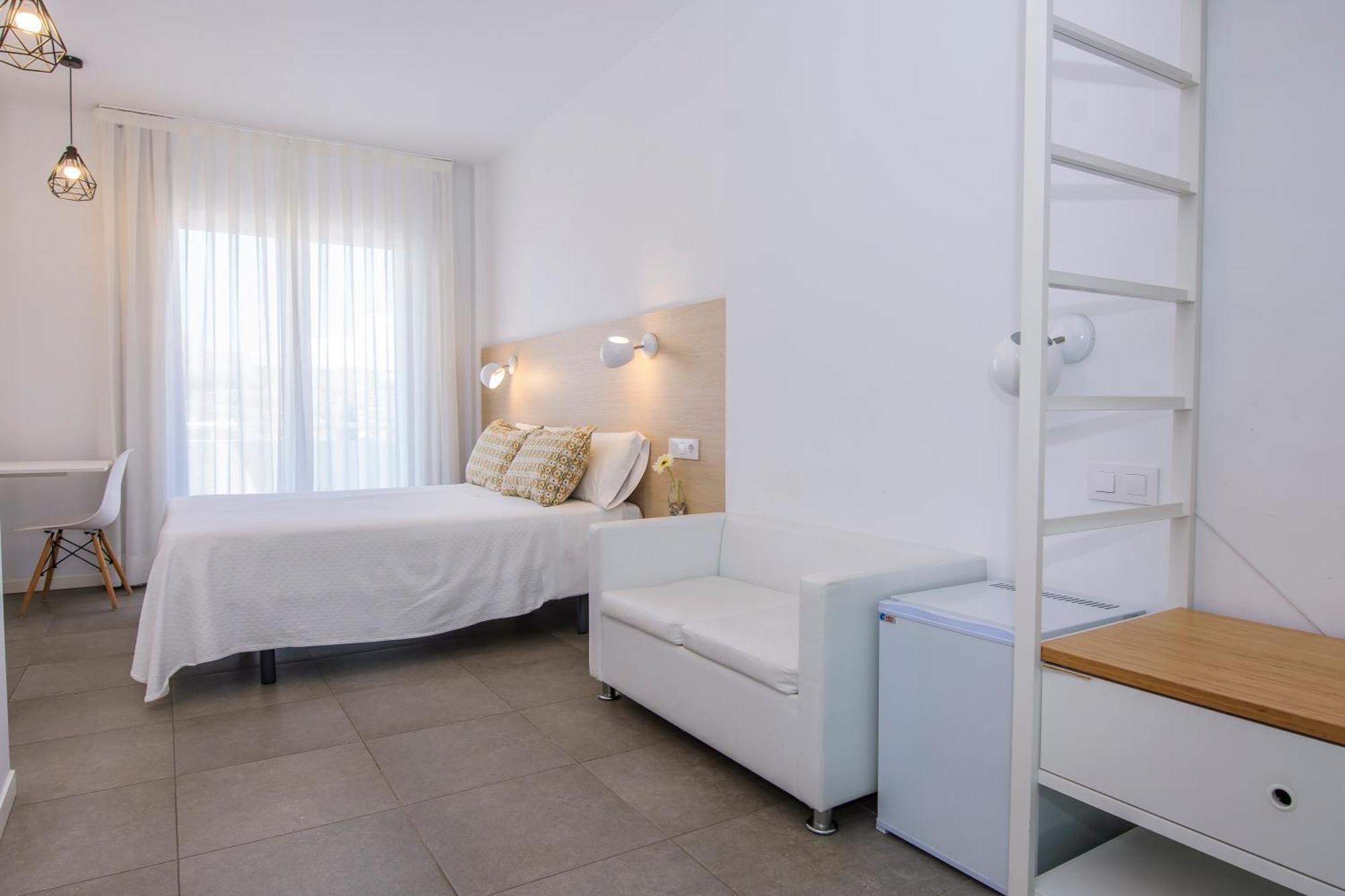Hostal La Isla 卡沃内拉斯 外观 照片