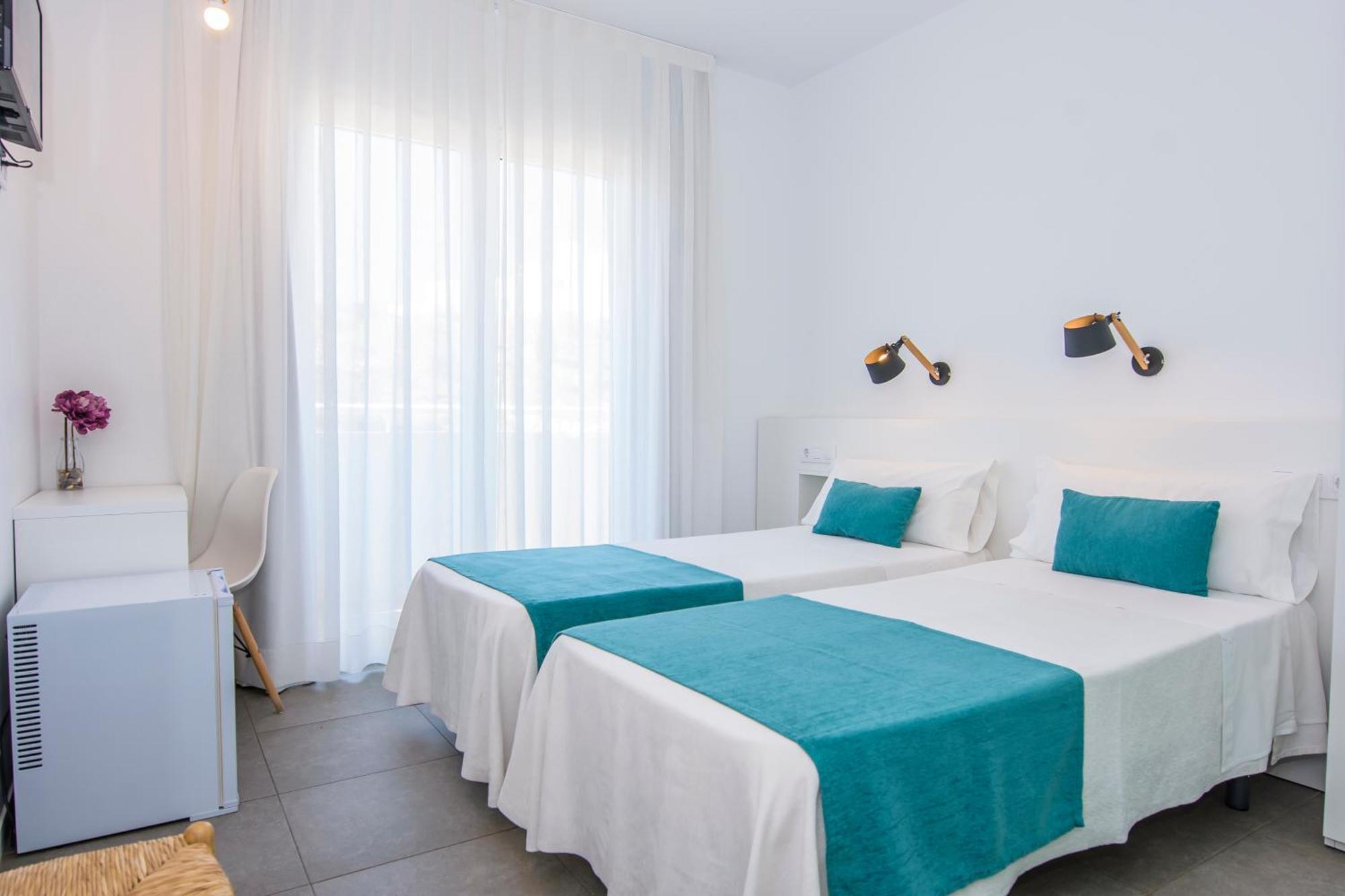 Hostal La Isla 卡沃内拉斯 外观 照片