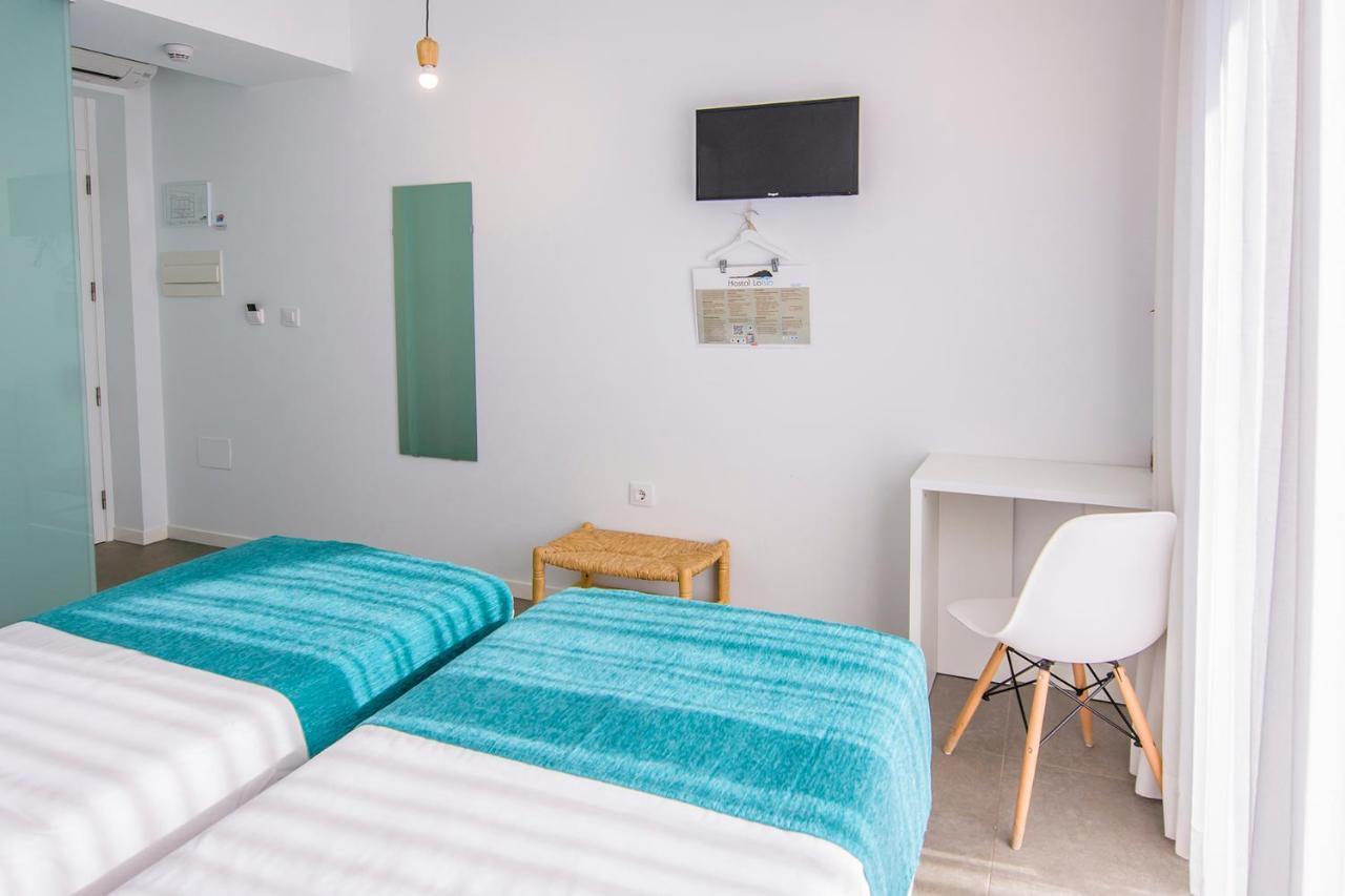 Hostal La Isla 卡沃内拉斯 外观 照片